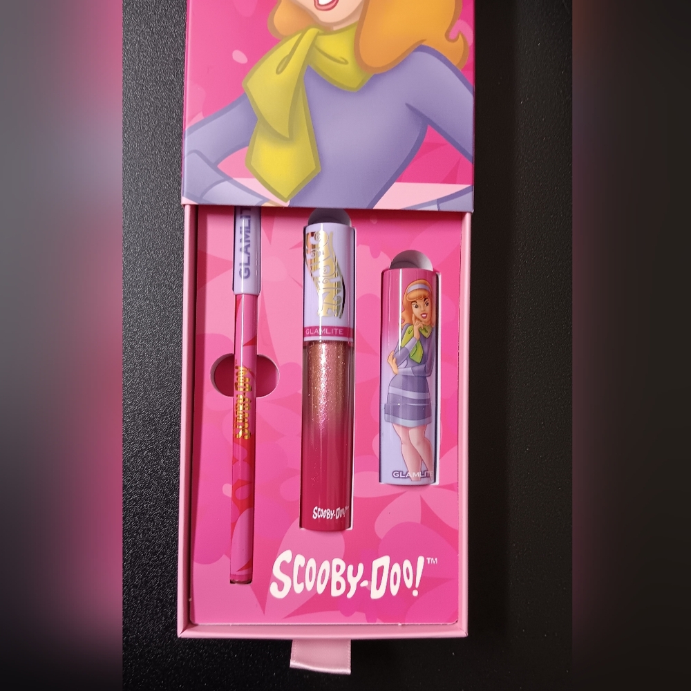 Pink Lip KIT (NWT) - Picture 5 of 5